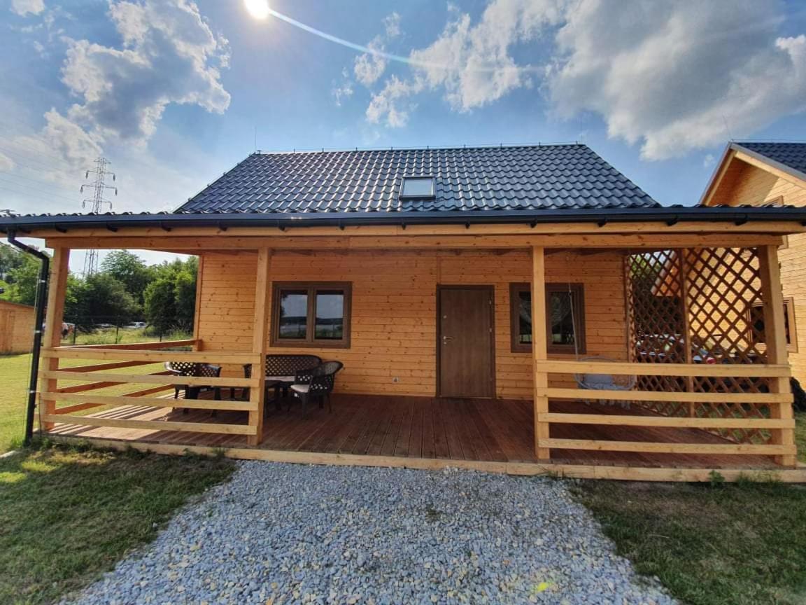Domki Nad Jeziorem Plawniowice Niewiesze Luaran gambar